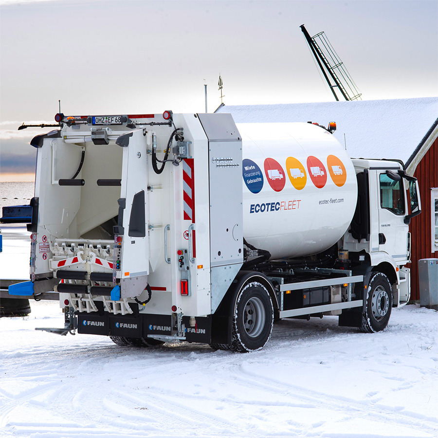 FAUN ROTOPRESS skraldebil i vintermiljø